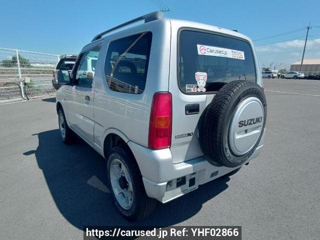 1999 Suzuki Jimny JDM car for sale — photo 5 of 25