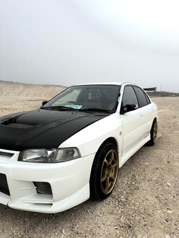 1996 Mitsubishi Lancer Evolution JDM car for sale — photo 5 of 25
