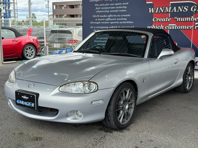 2002 Mazda Roadster (Eunos Roadster / MX-5) JDM car for sale — photo 24 of 25