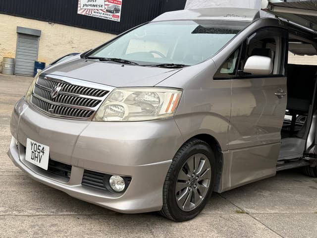 2005 Toyota Alphard JDM car for sale — photo 4 of 25