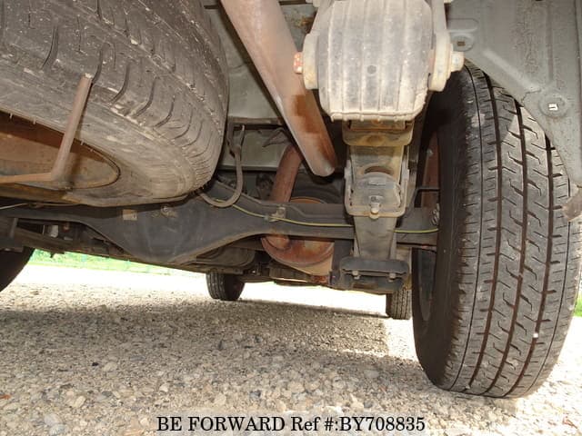 2006 Toyota HiAce JDM car for sale — photo 16 of 25