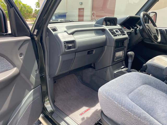 1997 Mitsubishi Pajero JDM car for sale — photo 15 of 15