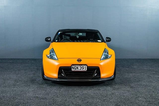 2011 Nissan Fairlady Z JDM car for sale — photo 2 of 10