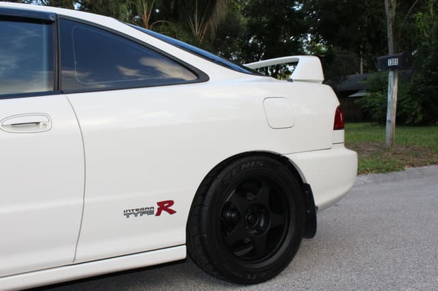 1996 Honda Integra JDM car for sale — photo 11 of 14