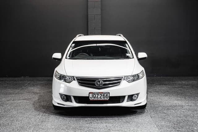 2010 Honda Accord JDM car for sale — photo 4 of 19