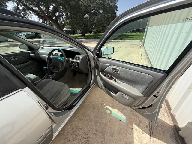 1998 Toyota Mark II JDM car for sale — photo 17 of 21