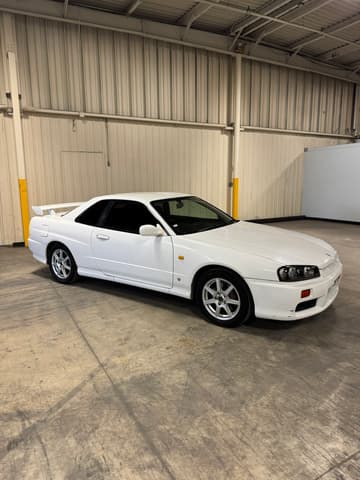 1998 Nissan Skyline JDM car for sale — photo 4 of 25