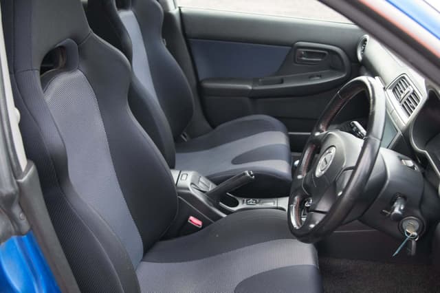 2000 Subaru Impreza JDM car for sale — photo 11 of 17