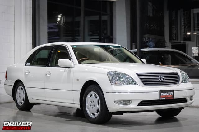 2000 Toyota Celsior JDM car for sale — photo 12 of 23