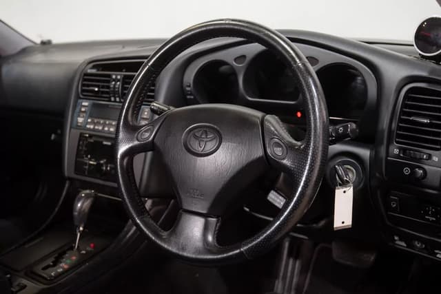 1997 Toyota Aristo JDM car for sale — photo 12 of 25