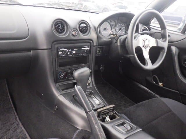1998 Mazda Roadster (Eunos Roadster / MX-5) JDM car for sale — photo 7 of 9