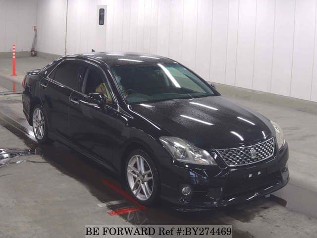 2010 Toyota Crown JDM car for sale — photo 5 of 6