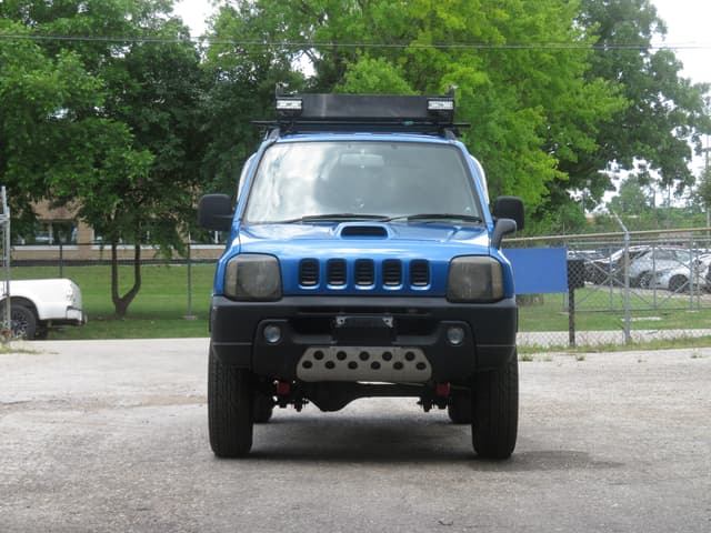 2000 Suzuki Jimny JDM car for sale — photo 2 of 25