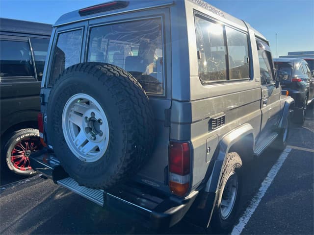 1999 Toyota Land Cruiser JDM car for sale — photo 2 of 7