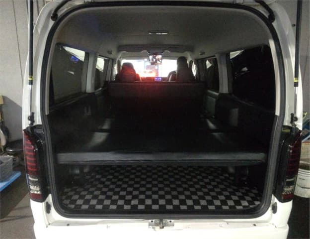 2010 Toyota HiAce JDM car for sale — photo 8 of 8