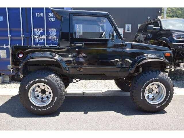 1993 Suzuki Jimny JDM car for sale — photo 9 of 18