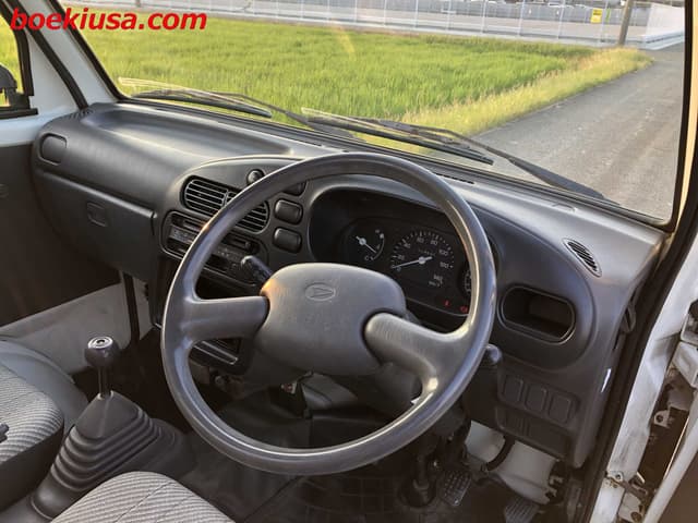 1998 Daihatsu Hijet JDM car for sale — photo 13 of 21