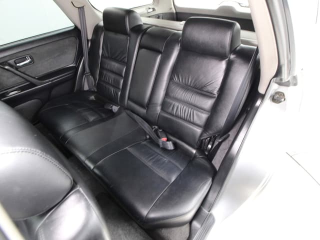 1997 Nissan Stagea JDM car for sale — photo 19 of 25