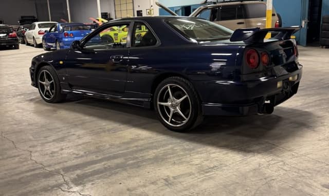 2000 Nissan Skyline JDM car for sale — photo 14 of 25