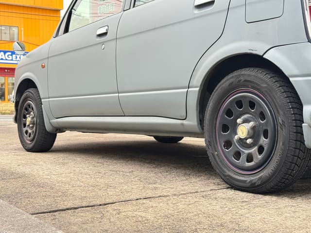 2001 Daihatsu Mira JDM car for sale — photo 21 of 25