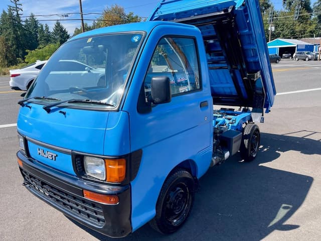 1998 Daihatsu Hijet JDM car for sale — photo 7 of 25