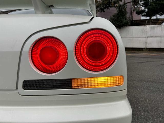 1999 Nissan Skyline JDM car for sale — photo 6 of 16