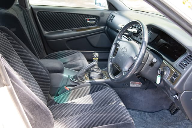 1997 Toyota Mark II JDM car for sale — photo 12 of 13
