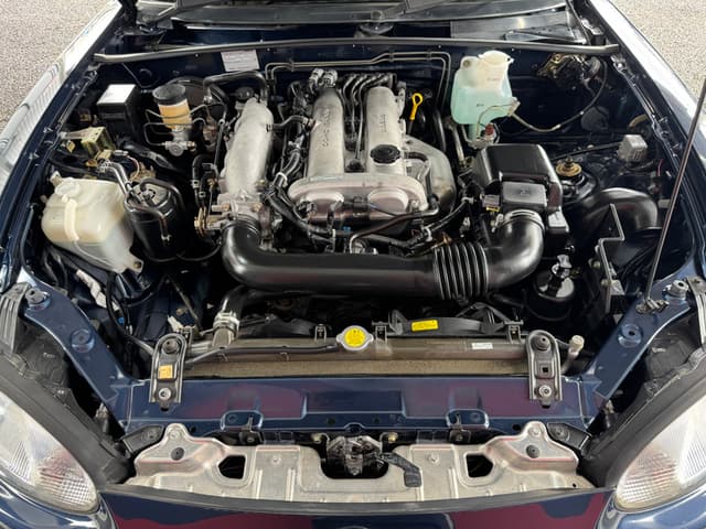 1998 Mazda Roadster (Eunos Roadster / MX-5) JDM car for sale — photo 3 of 25
