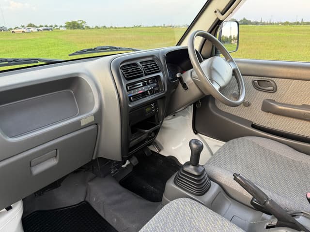 2001 Suzuki Carry JDM car for sale — photo 16 of 25