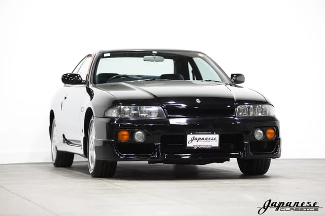 1996 Nissan Skyline JDM car for sale — photo 3 of 25