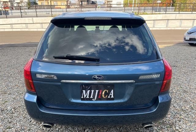2003 Subaru Legacy JDM car for sale — photo 18 of 25