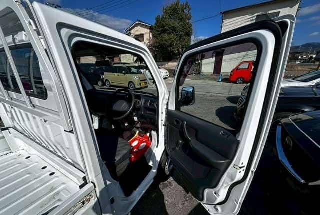 2010 Suzuki Carry JDM car for sale — photo 8 of 10