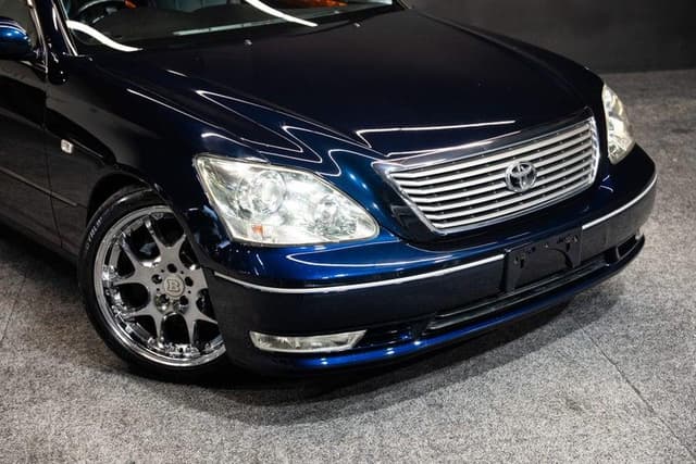 2003 Toyota Celsior JDM car for sale — photo 8 of 14