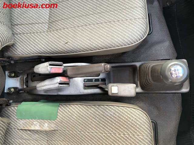 1992 Daihatsu Hijet JDM car for sale — photo 15 of 22