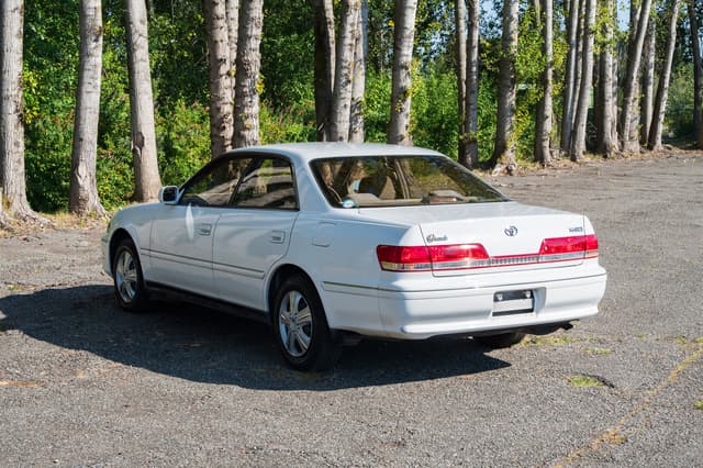 1998 Toyota Mark II JDM car for sale — photo 4 of 13