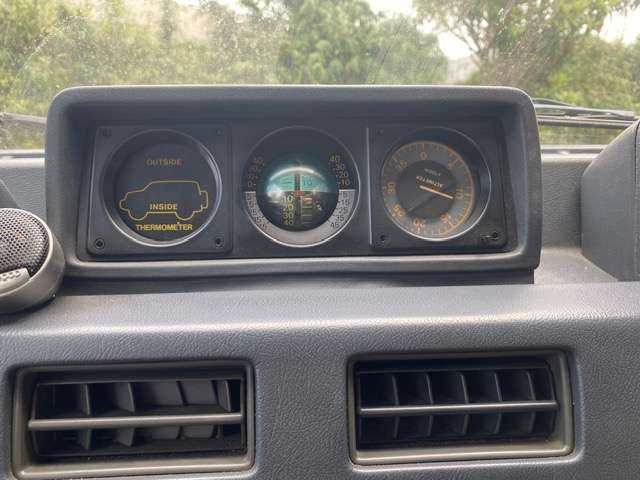1987 Mitsubishi Pajero JDM car for sale — photo 13 of 20