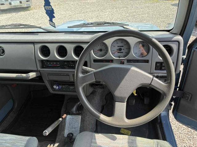 1998 Suzuki Jimny JDM car for sale — photo 3 of 19