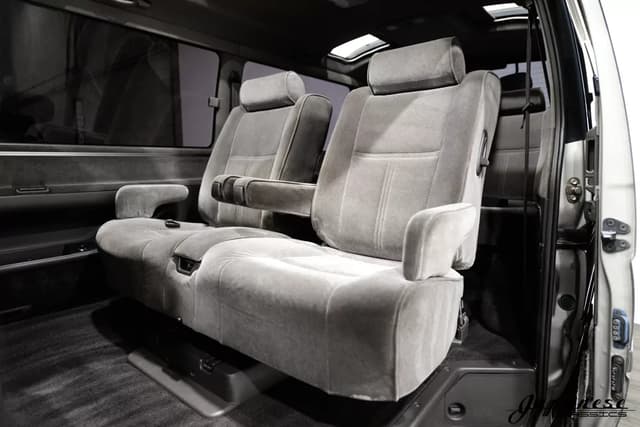 1995 Toyota HiAce JDM car for sale — photo 17 of 25
