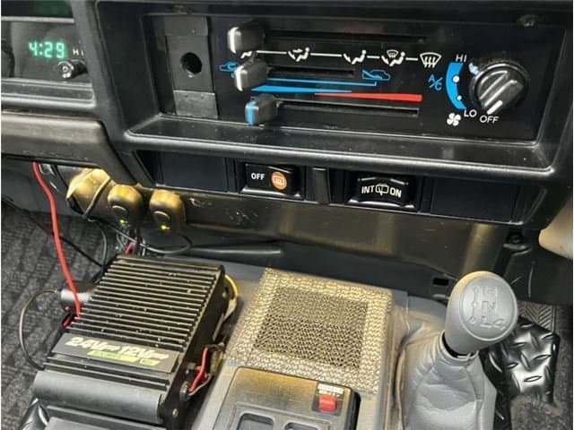 1999 Toyota Land Cruiser JDM car for sale — photo 19 of 25