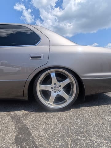 1995 Toyota Celsior JDM car for sale — photo 7 of 7
