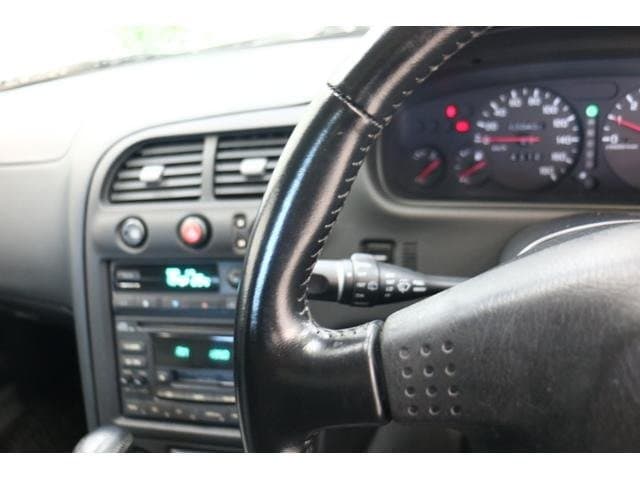 1998 Nissan Skyline JDM car for sale — photo 17 of 25