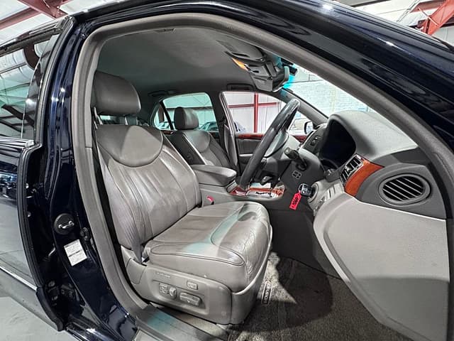 2000 Toyota Celsior JDM car for sale — photo 12 of 25