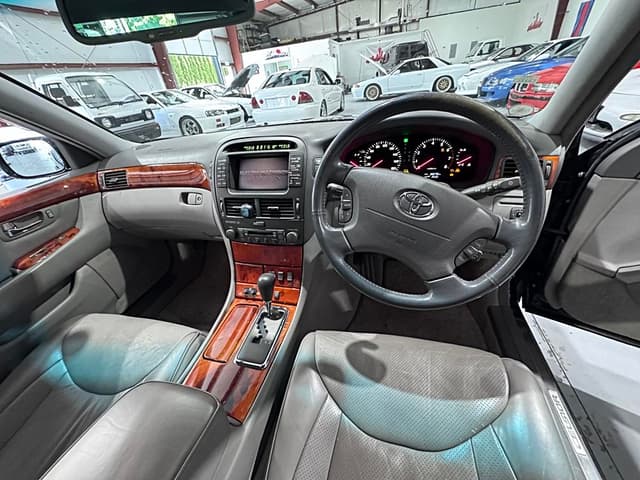 2000 Toyota Celsior JDM car for sale — photo 14 of 25