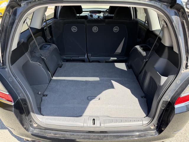 2008 Honda Odyssey JDM car for sale — photo 15 of 20