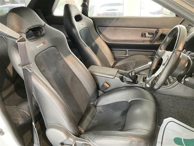 1993 Nissan Skyline JDM car for sale — photo 21 of 25