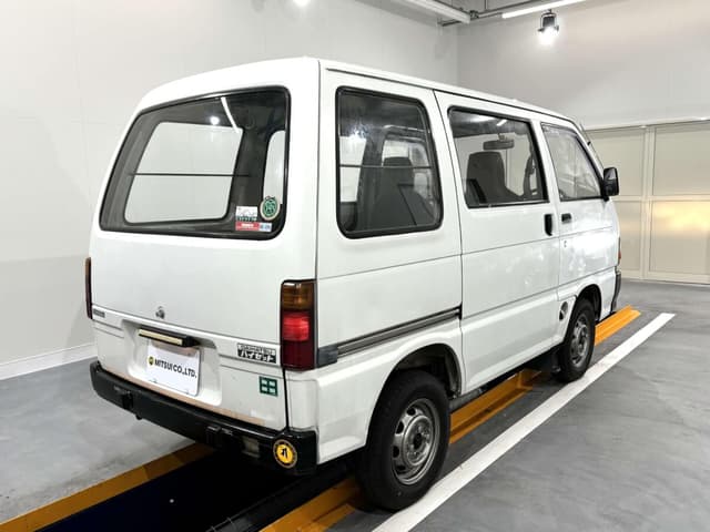 1993 Daihatsu Hijet JDM car for sale — photo 5 of 25