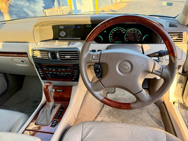 2000 Nissan Cedric JDM car for sale — photo 15 of 22