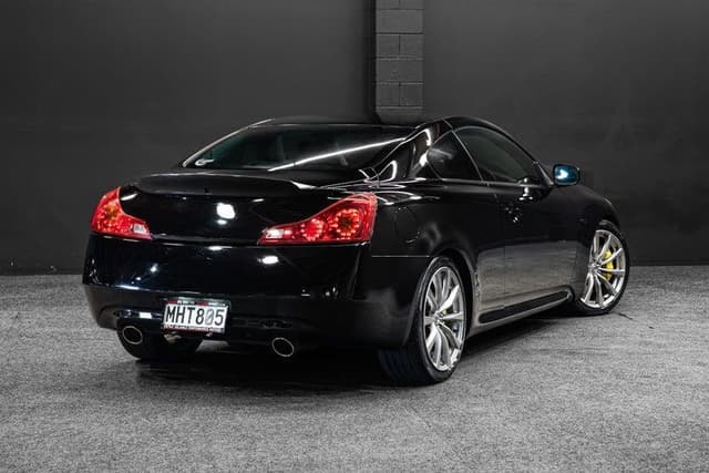 2010 Nissan Skyline JDM car for sale — photo 17 of 20