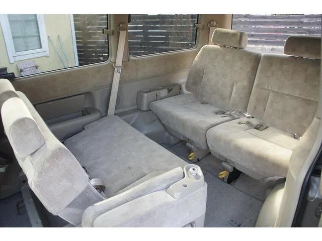 2001 Honda Stepwagon JDM car for sale — photo 12 of 14
