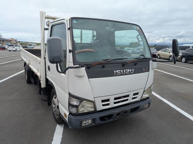 2006 Isuzu Elf JDM car for sale — photo 7 of 10